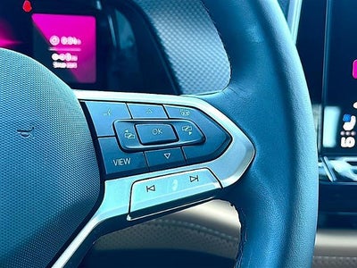 2025 Volkswagen Atlas Cross Sport 2.0T SEL R-Line Black 4MOTION