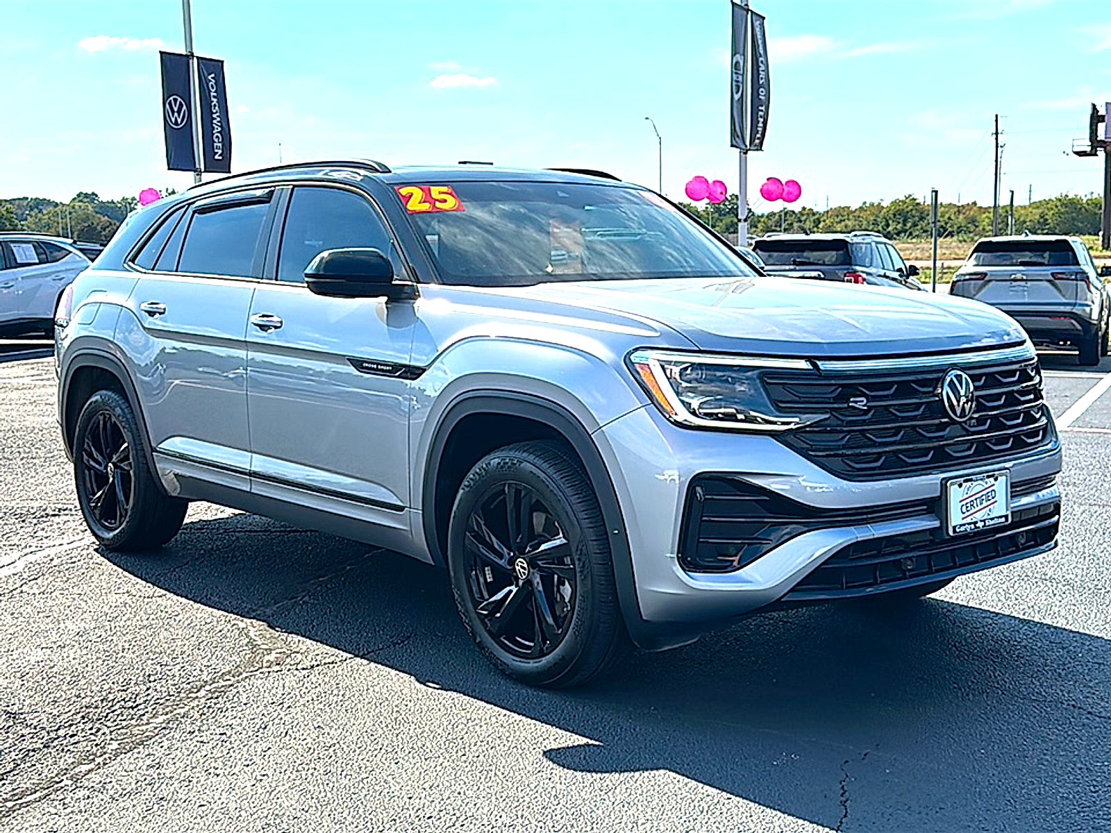2025 Volkswagen Atlas Cross Sport 2.0T SEL R-Line Black