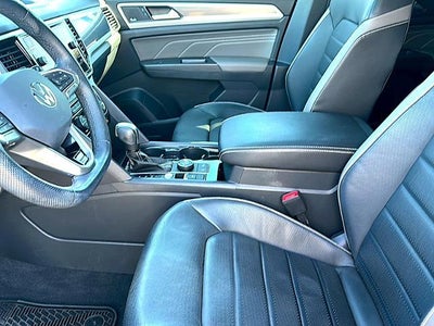 2023 Volkswagen Atlas Cross Sport 3.6L V6 SEL Premium R-Line 4MOTION