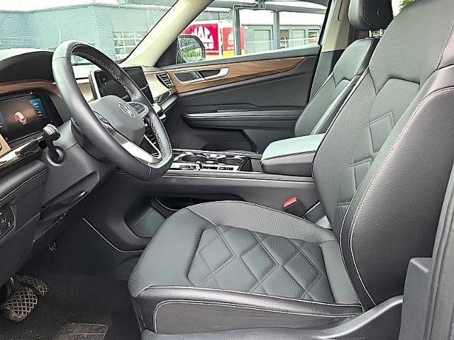 2025 Volkswagen Atlas 2.0T SE w/Technology FWD
