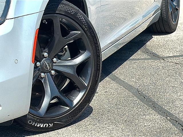 2022 Chrysler 300 300S RWD