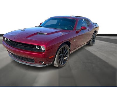 2021 Dodge Challenger SXT RWD