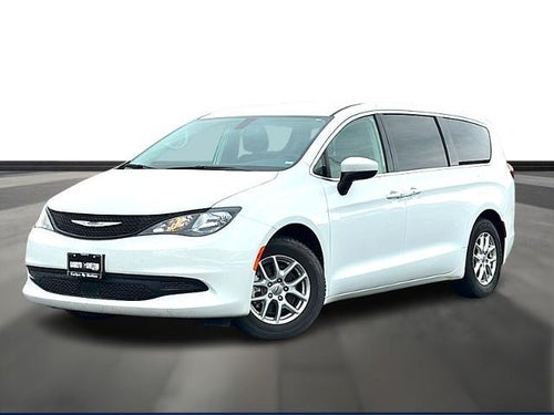 2022 Chrysler Voyager LX FWD