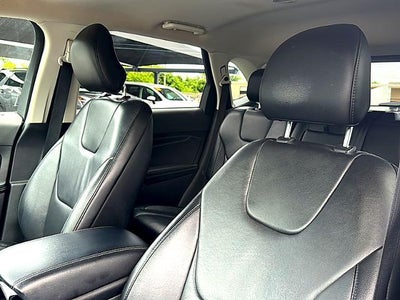 2019 Ford Edge Titanium FWD