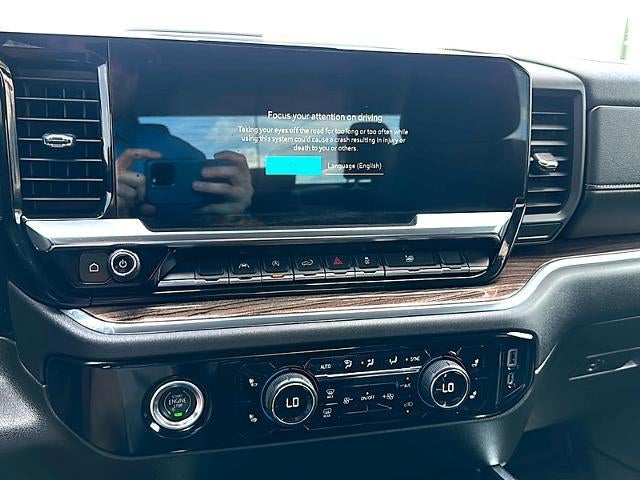 2023 Chevrolet Silverado 1500 Crew Cab Short Box 2-Wheel Drive RST