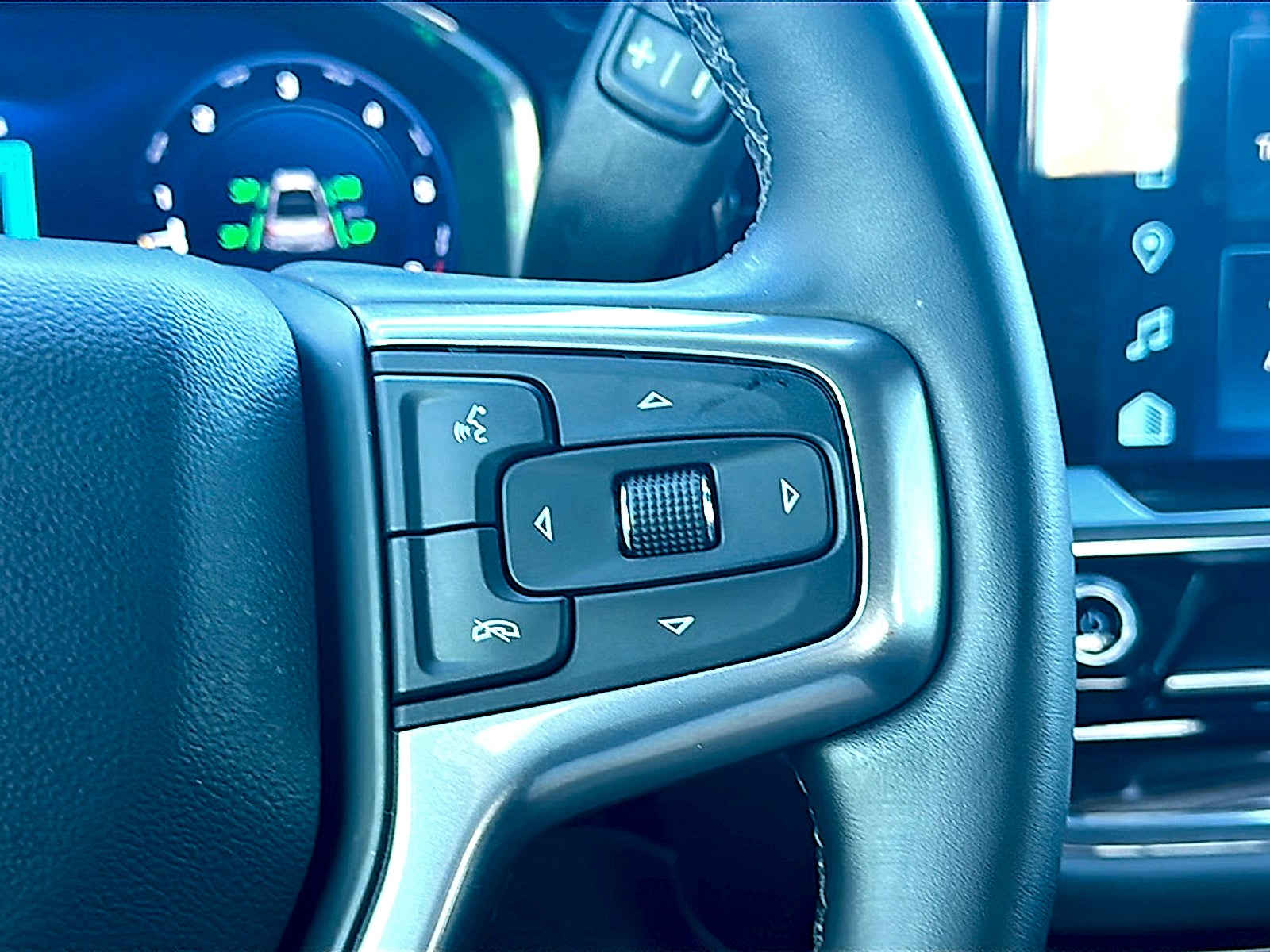 2024 Chevrolet Silverado 1500 4WD Crew Cab Short Bed LT