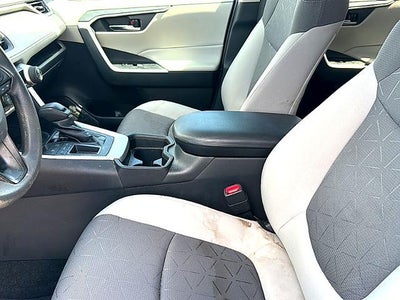 2021 Toyota RAV4 XLE FWD (GS)
