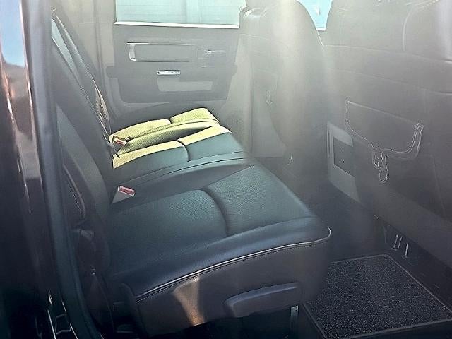 2016 RAM 3500 4WD Mega Cab 6.3 Ft Box Longhorn