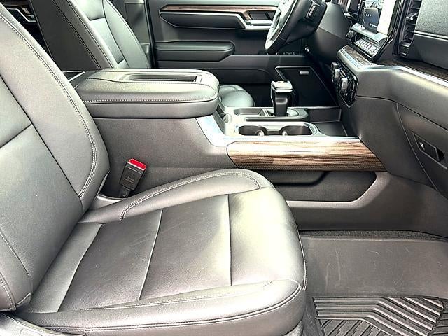 2022 Chevrolet Silverado 1500 Crew Cab Short Box 4-Wheel Drive RST