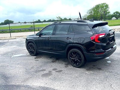 2023 GMC Terrain FWD 4dr SLT
