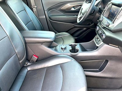 2024 GMC Terrain AWD 4dr SLT