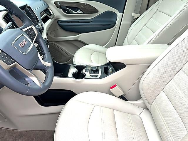 2023 GMC Terrain AWD 4dr Denali