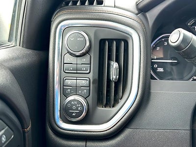 2022 GMC Sierra 1500 Limited Crew Cab Short Box 4-Wheel Drive AT4