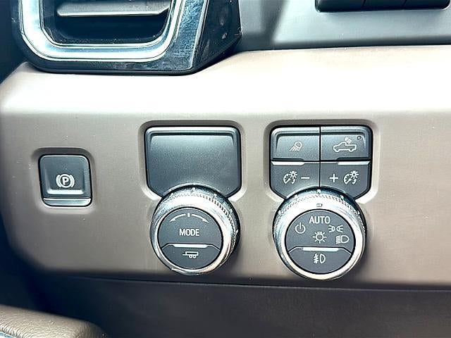 2024 GMC Sierra 1500 Crew Cab Short Box 2-Wheel Drive Denali