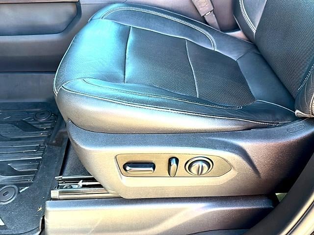 2019 GMC Sierra 1500 Crew Cab Short Box 4-Wheel Drive SLT