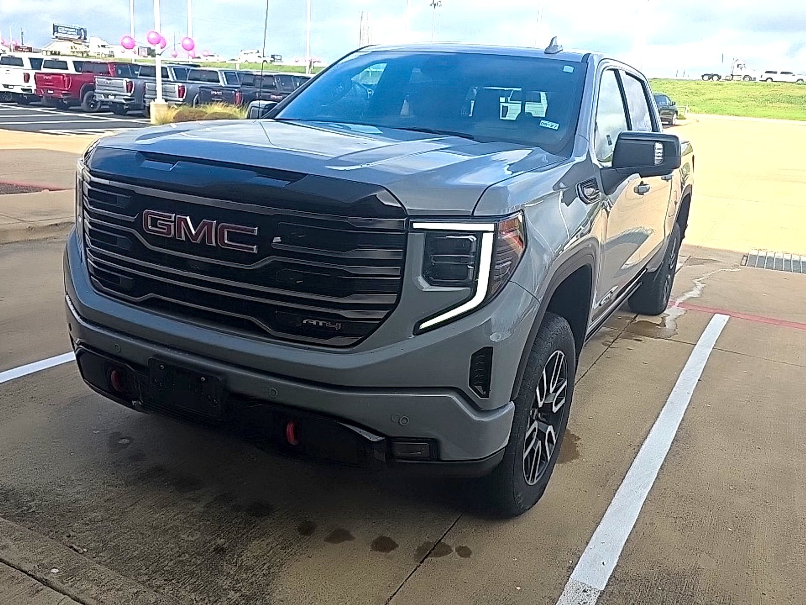 2025 GMC Sierra 1500 4WD Crew Cab Short Box AT4