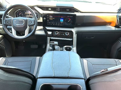2023 GMC Sierra 1500 4WD Crew Cab Short Box Denali