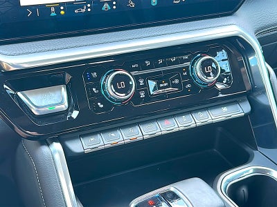 2023 GMC Sierra 1500 4WD Crew Cab Short Box Denali