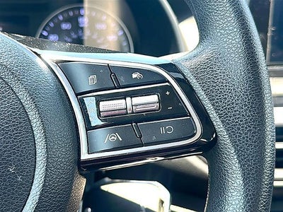 2024 Kia Forte LXS IVT