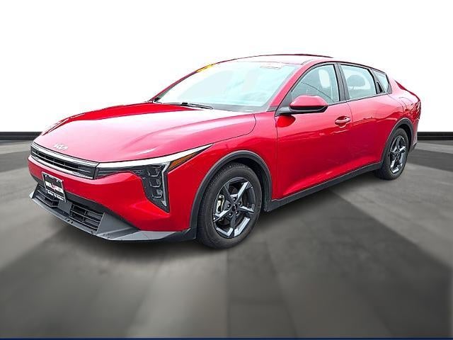 2025 Kia K4 LXS FWD