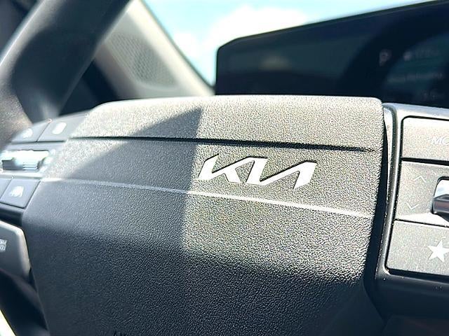 2025 Kia K4 LXS FWD