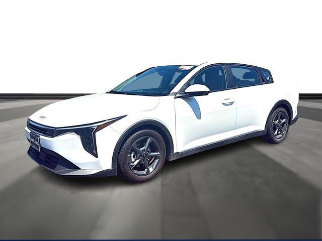 2025 Kia K4 LXS FWD