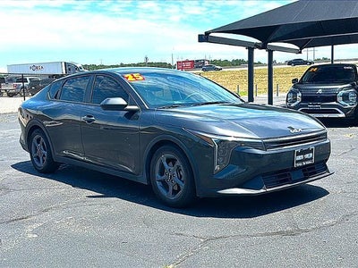 2025 Kia K4 LXS FWD