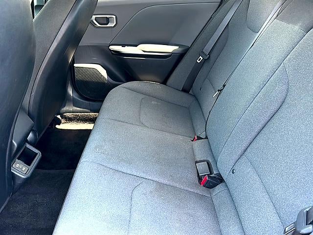 2025 Kia K4 LXS FWD