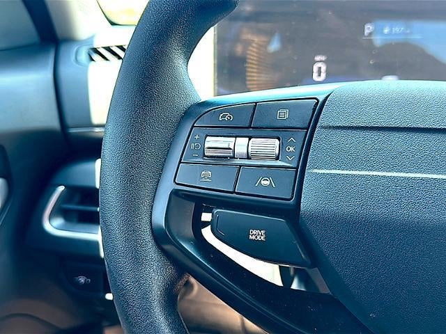 2025 Kia K4 LXS FWD