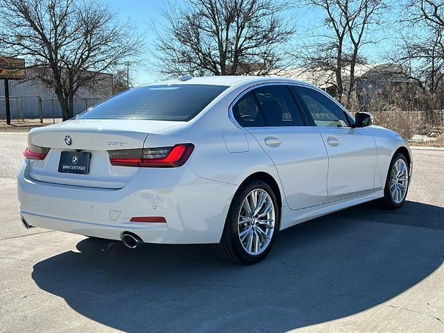2024 BMW 330i Sedan