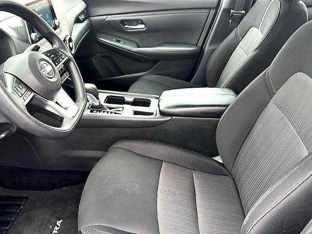 2024 Nissan Sentra SV CVT