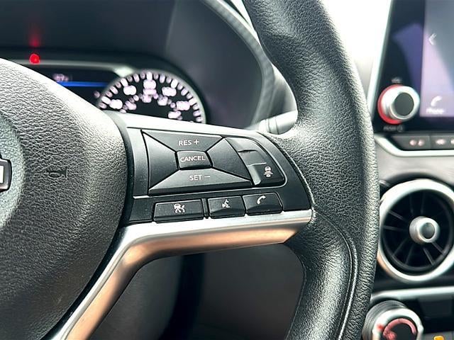 2024 Nissan Sentra SV CVT