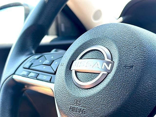 2025 Nissan Sentra SV CVT