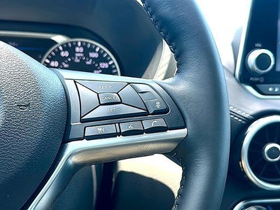 2025 Nissan Sentra SV CVT