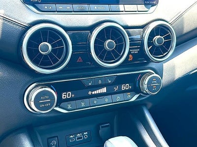 2025 Nissan Sentra SV CVT