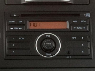 2011 Nissan Versa 5dr HB I4 Auto 1.8 S