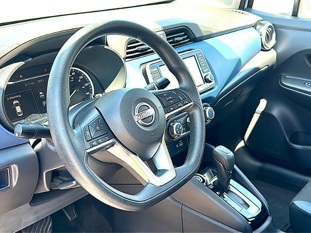 2025 Nissan Versa SV CVT