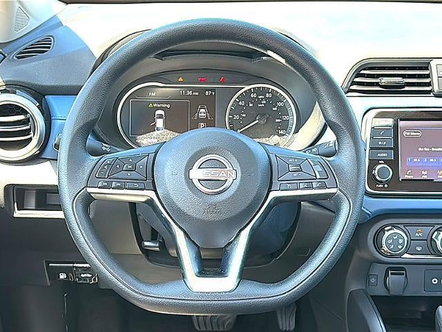 2025 Nissan Versa SV CVT