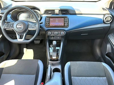 2025 Nissan Versa SV CVT