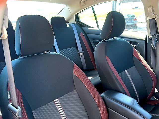 2024 Nissan Versa SR CVT