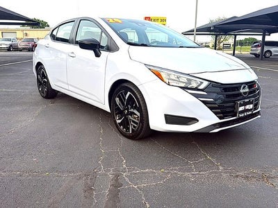 2024 Nissan Versa SR CVT
