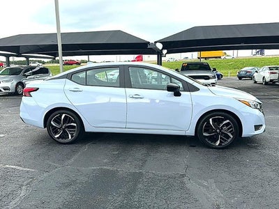 2024 Nissan Versa SR CVT