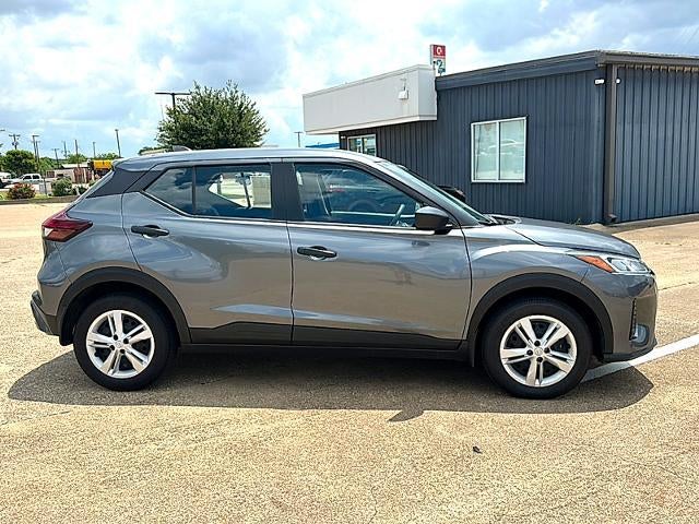 2025 Nissan Kicks Play S FWD