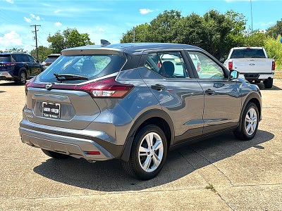 2025 Nissan Kicks Play S