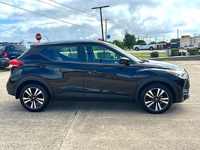 2019 Nissan Kicks SV FWD