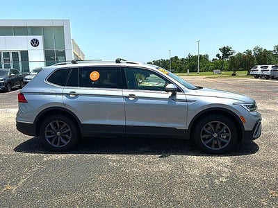2023 Volkswagen Tiguan 2.0T SE FWD