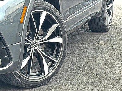 2022 Volkswagen Tiguan 2.0T SEL R-Line 4MOTION