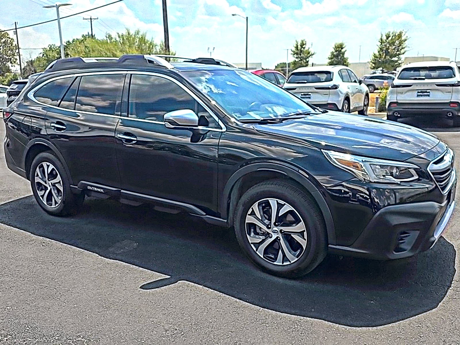 2022 Subaru Outback Touring XT