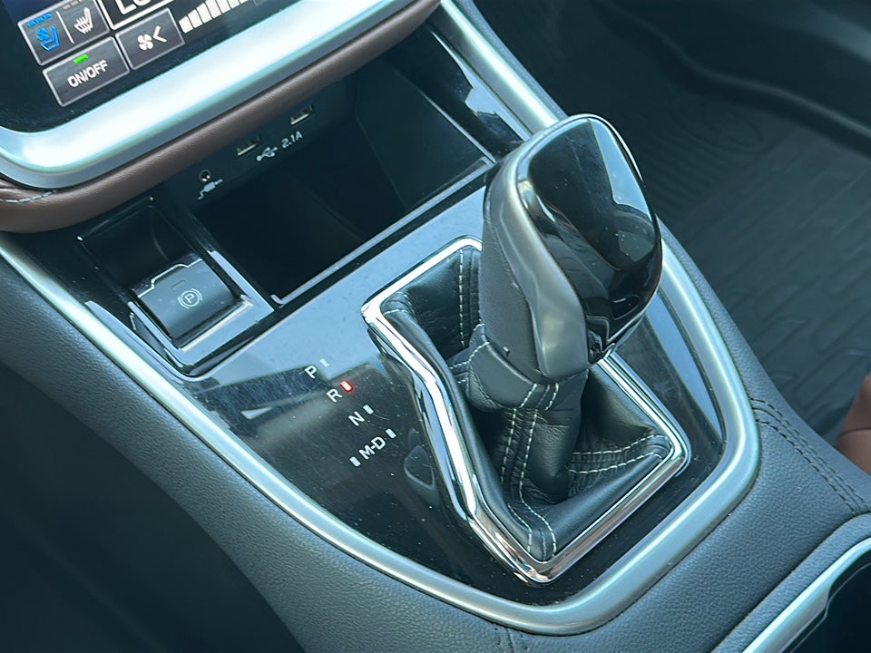 2022 Subaru Outback Touring XT