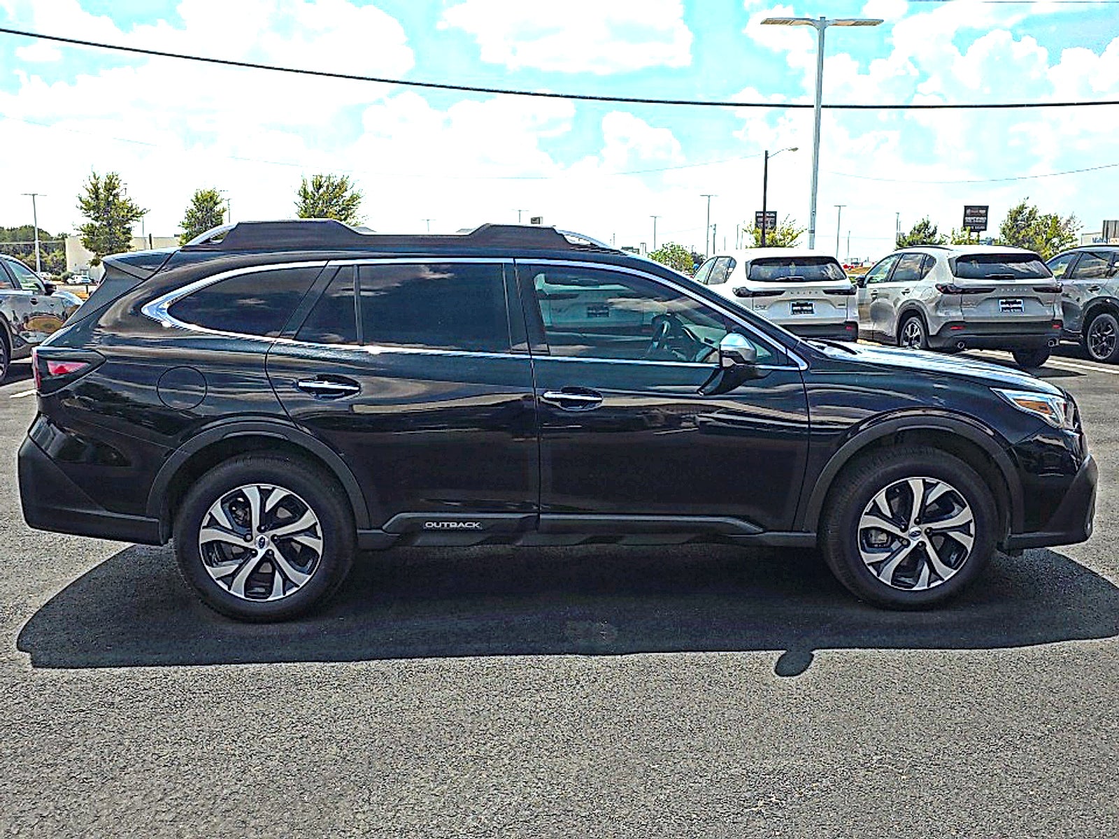 2022 Subaru Outback Touring XT